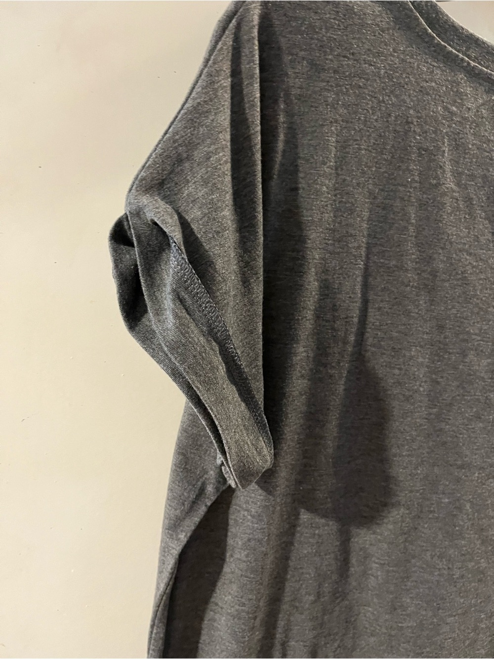 Zawapemia  Gray Crewneck Tee 2xl - Picture 4 of 7